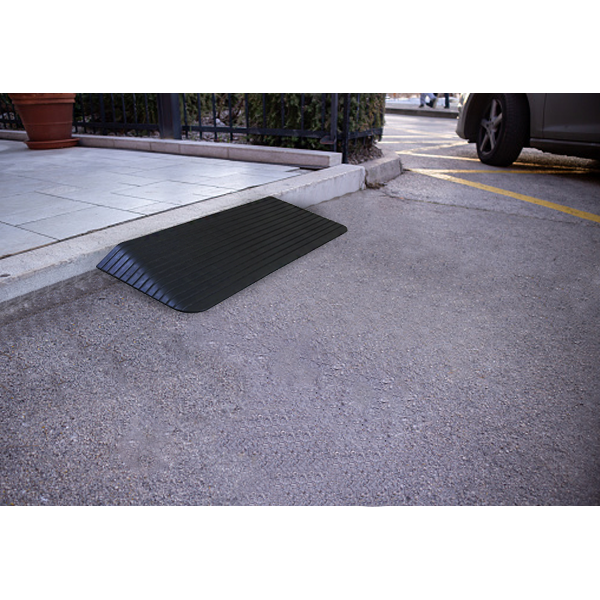 Durable Rubber Pet Step Ramp – Ideal for Pets of All Sizes (25mm to 100mm)