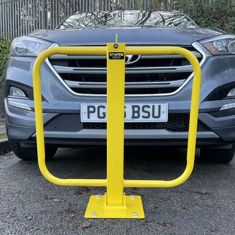 Bolt Down Winged Padlock Parking Post - Heavier Duty