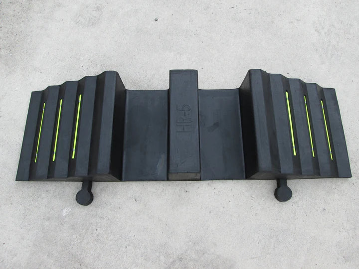 Hose Protection Ramp for HGVs, Durable Rubber, 2-Channel Cable Protector, Reflective Strips, 12 Ton Max Axle, Warehouse/Factory Use