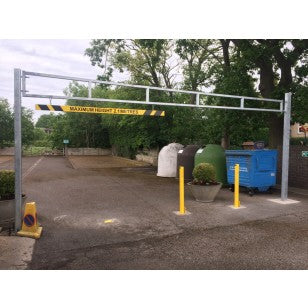 Heavy Duty Height Restriction Barrier (3-6m) with Self-Locking Gate, Adjustable Eyebolts, Galvanized Steel, Secure Access for Car Parks & Playgrounds