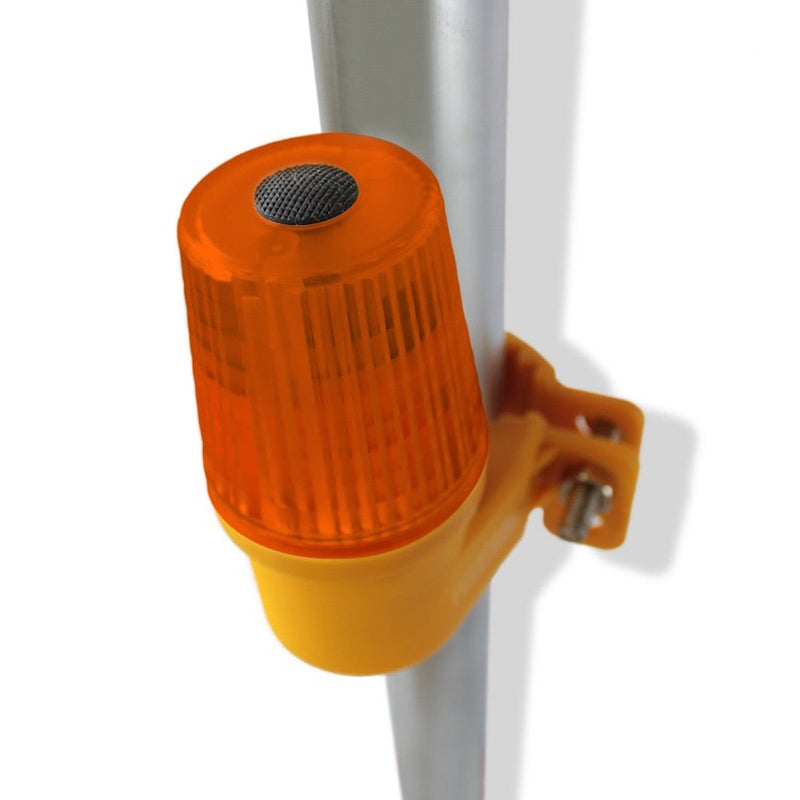 Site Safety Lamp – Side Mount, Flashing/Steady, IP54 Waterproof, Impact-Resistant, 1500H Battery Life, for Scaffolding, Barriers & Fencing