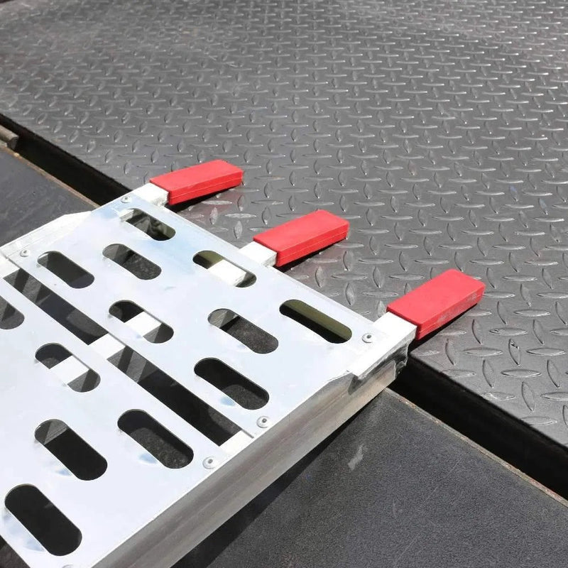 Heavy-Duty Loading Ramp with Dual Support Bars – 2200mm x 285mm for Enhanced Stability